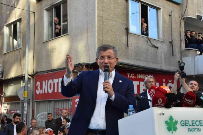 Ahmet Davutoğlu’na Vatandaştan "Pkk İle Berabersiniz" Tepkisi