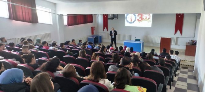 Hisarcık Myo’da Konferans