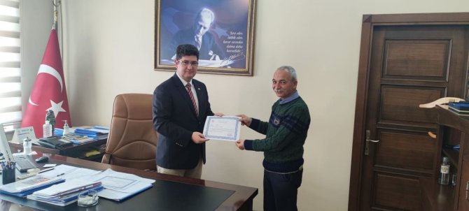 Kaymakamı Büyükköse, Milli Eğitim Çalışanlarını Ödüllendirdi