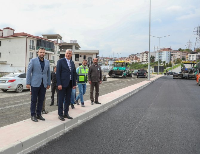 3 İlçenin Bağlantı Sağlayan Yolda Çalışmalar Devam Ediyor