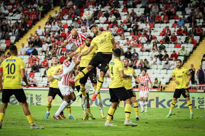 Spor Toto Süper Lig: Fta Antalyaspor: 2 - İ̇stanbulspor: 1 (Maç Sonucu)