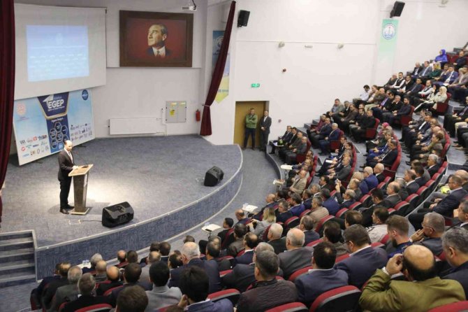 Temel Eğitim Genel Müdürü Morkoç, İ̇l Milli Eğitim Ve Okul Müdürleriyle Bir Araya Geldi