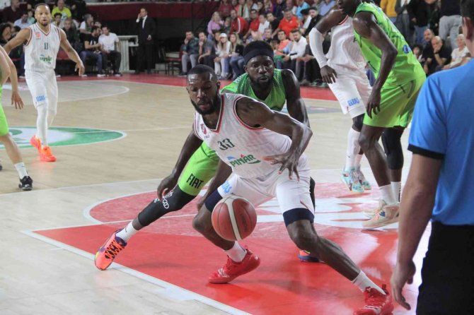 Türkiye Sigorta Basketbol Süper Ligi: Pınar Karşıyaka: 72 - Tofaş: 83
