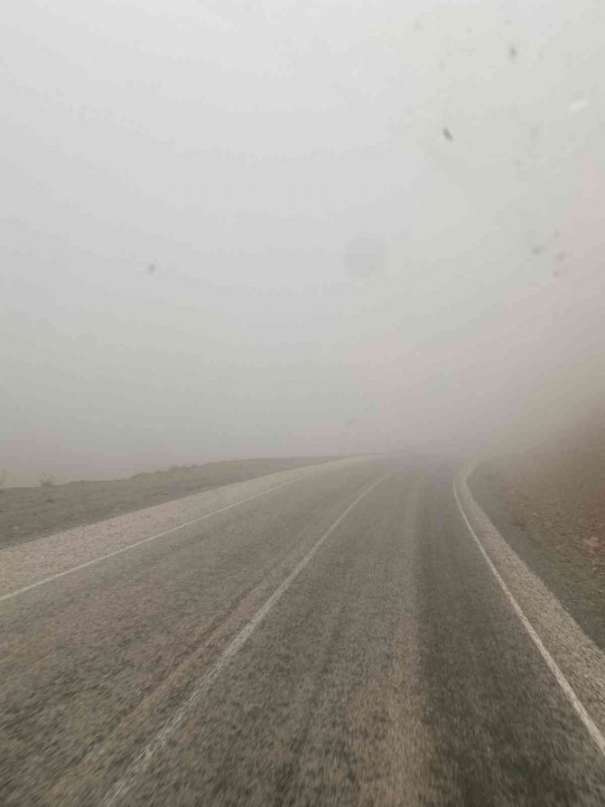 Bahçesaray’da Kar Yağışı