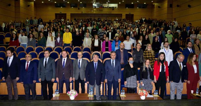 Zbeü Karaelmas Fizyoterapi Sempozyumu’nun Açılışı Gerçekleştirildi