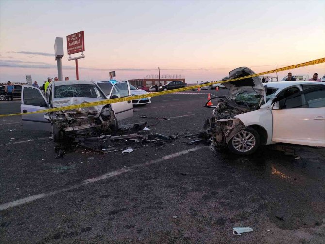 Adıyaman’da 3 Otomobil Çarpıştı: 1 Ölü, 10 Yaralı