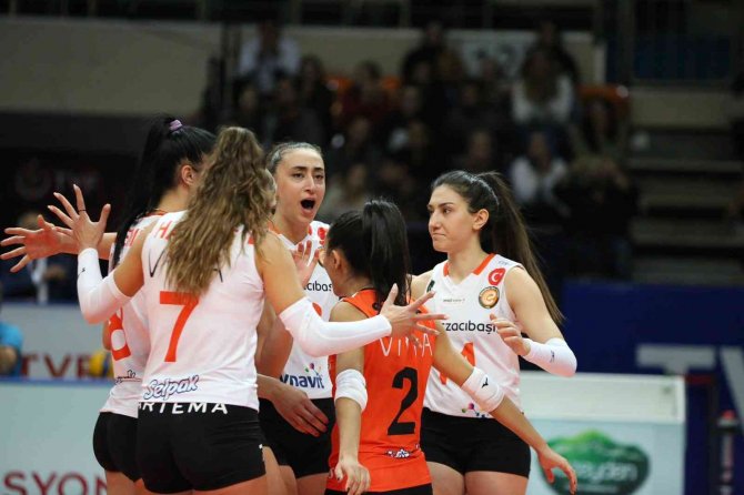 Eczacıbaşı Dynavit, Kupada 2’de 2 Yaptı