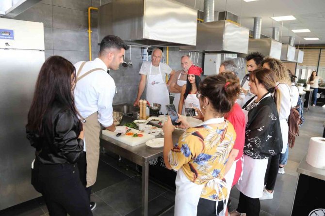 Avrupalı Konuklar Hatay Mutfağını Deneyimledi