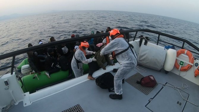 Aydın’da 35 Düzensiz Göçmen Yakalandı, 41’i Kurtarıldı