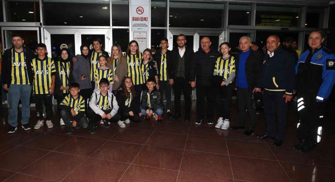 Fenerbahçe, Yaralı Madencilerin Çocuklarını Ağırladı