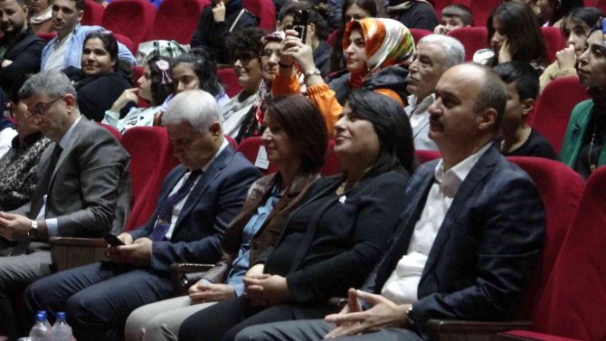 Batman’da Kişisel Gelişim Ve Girişimcilik Semineri Düzenlendi