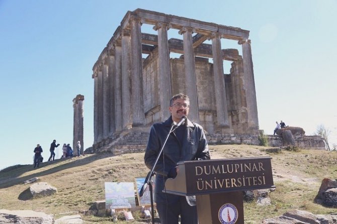 Çavdarhisar Aizanoi Tapınak Alanı’nda Seramik Çalıştayı Düzenlendi