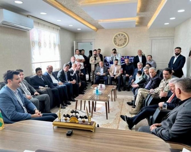 Kaymakam Kurt, Üzümlü Sınır Kapısı’nı Ziyaret Etti