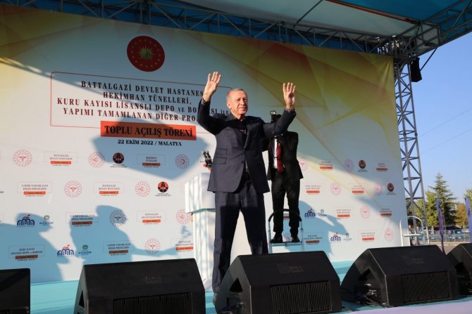 Cumhurbaşkanı Erdoğan’dan Kılıçdaroğlu’na Referandum Çağrısı