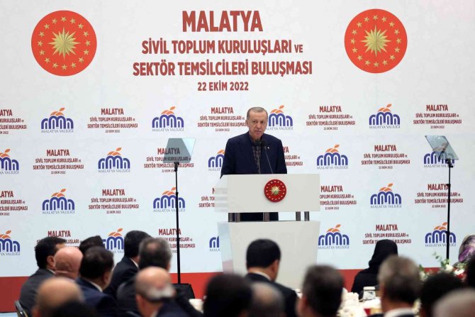 Cumhurbaşkanı Erdoğan’dan Muhalefete Lgbt Çağrısı: "Milletimizi Sapık Akımlardan Beraberce Koruyalım"