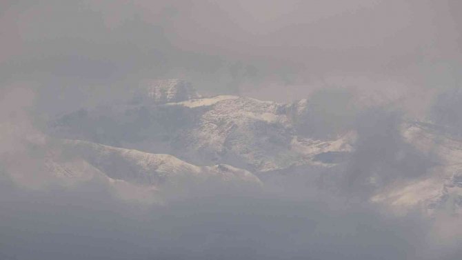 Cilo Dağı Beyaza Büründü