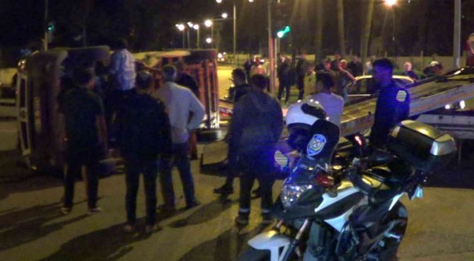 Hatay’da Trafik Kazası: 2 Yaralı