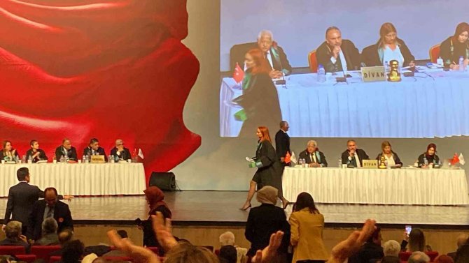 İ̇stanbul Barosu’nun Genel Kurulu Başladı