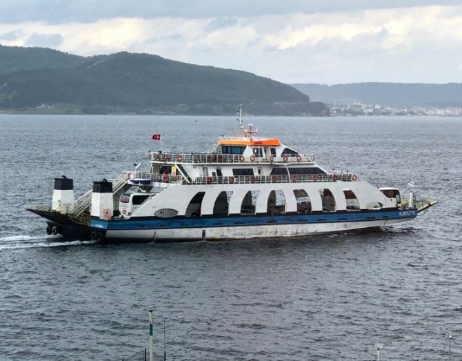 Kapıdağ Yarım Adası Açıklarında Feribot Sürüklendi