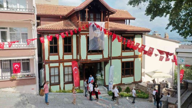İ̇zmit’in İncisi Kapanca Sokak Hak Ettiği Değere Kavuşuyor