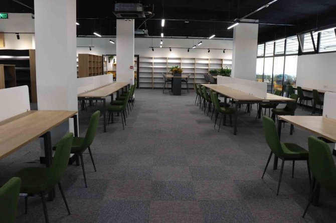 Leyla Atakan Şehir Kütüphanesi’nde Sona Doğru