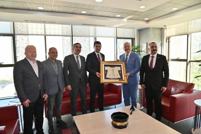 Başkan Ergün Mhp Kadrolarını Ağırladı