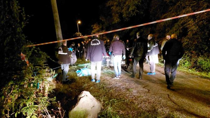 Oto Elektrikçisi Genç, Müşterisinin Aracında Tabancayla Vurulmuş Halde Ölü Bulundu