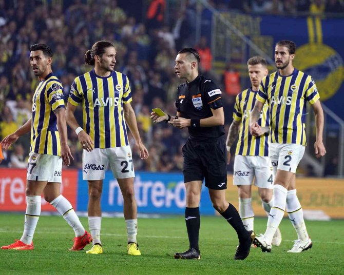 Spor Toto Süper Lig: Fenerbahçe: 1 - Medipol Başakşehir: 0 (Maç Sonucu)
