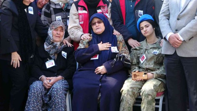 Ispartalı Şehit Memleketinde Son Yolculuğuna Uğurlandı
