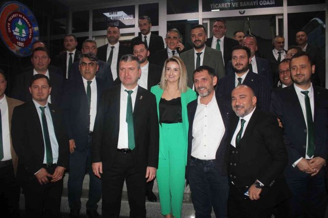 İ̇rfan Akar Yeniden Başkan