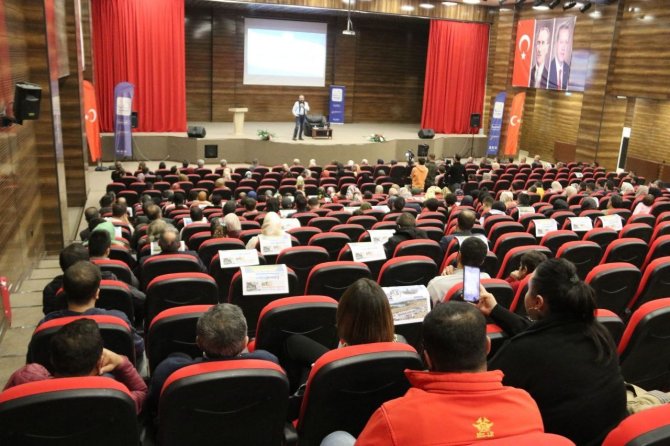 Van’da "Gençlik Ve Medeniyetimiz" Konulu Söyleşi