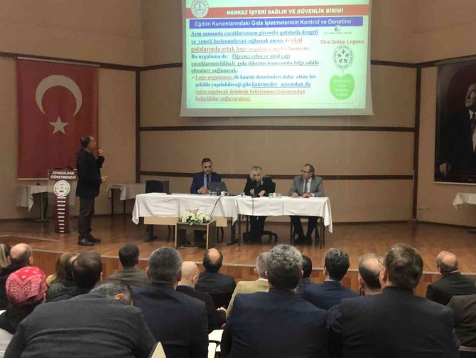 Gıda Güvenilirliği Ve Hijyen Şartlarına Yönelik Toplantı Yapıldı