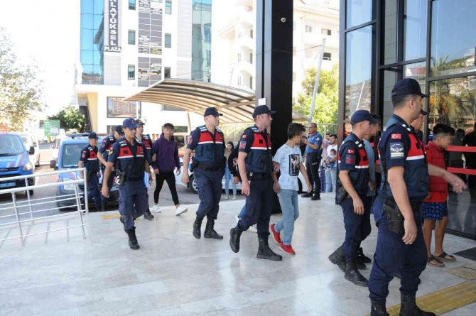 Rus Gencin Öldürüldüğü Kavgada 5 Kişi Tutuklandı