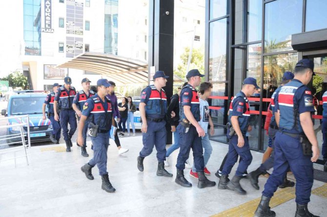 Rus Gencin Öldürüldüğü Kavgada 5 Kişi Tutuklandı