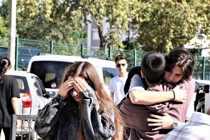 Scooter Faciasında Gözyaşları Sel Oldu