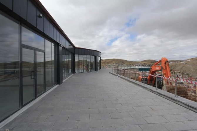 Bamsı Beyrek Seyir Terasında Sona Doğru