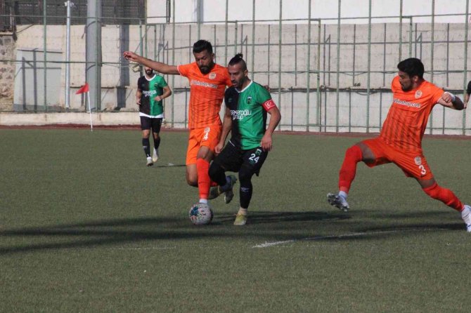 Kilis Belediyespor: 2 - Adana 1965 Fk: 31