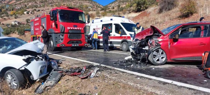 Giresun’da Trafik Kazası: 5 Kişi Yaralı