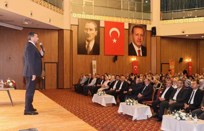 Prof. Dr. Karataş, Adanalılar İle Buluştu