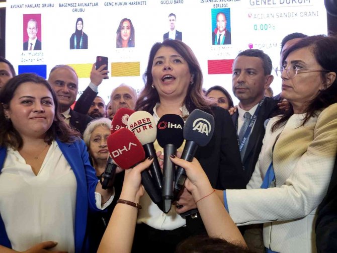 İ̇stanbul Barosu’nun Yeni Başkanı Filiz Saraç Oldu