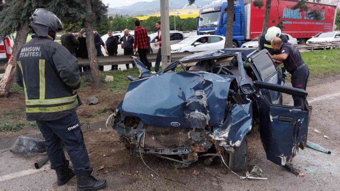 Kazada 2 Aylık Eşi Ölen Kadın Yaralı Halde Sedyeden Fırlayıp Feryat Etti