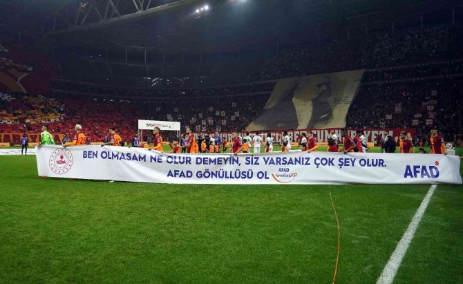 Spor Toto Süper Lig: Galatasaray: 1 - Corendon Alanyaspor: 0 (Maç Devam Ediyor)