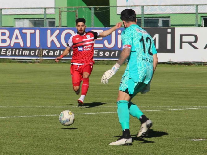 Tff 2. Lig: Sivas Belediyespor: 2 - Esenler Erokspor: 3