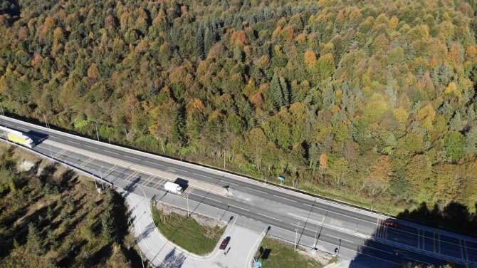 İ̇stanbul’un Anadolu’ya Açılan Kapısı Bolu Dağı’nda Sonbahar Güzelliği