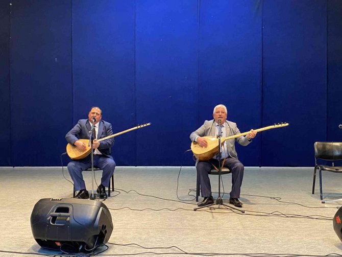 Ümraniye’de Uluslararası Aşıklar Şöleni