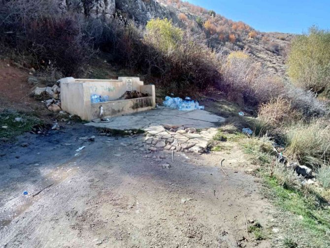 Yol Verme Kavgasına Kurban Giden 2 Kardeş Hayatını Kaybetti