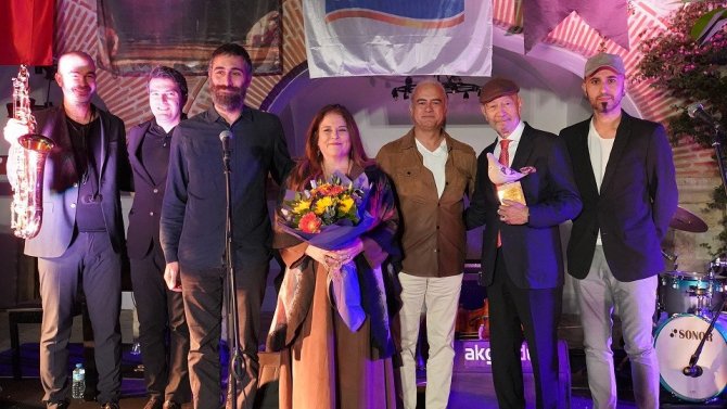 Caz Müziğin Kalbi Kuşadası’nda Attı