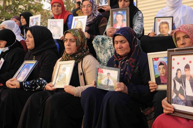 Yüreği Yanık Ailelerin Evlat Nöbeti Bin 148’inci Gününde Devam Ediyor