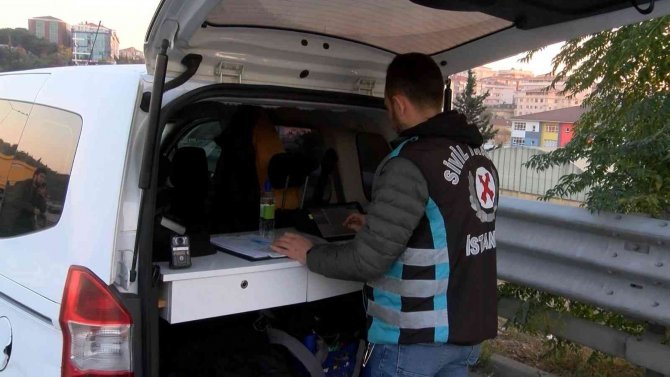 Kadıköy’de Usulsüz Çakar Ve Siren Denetimi