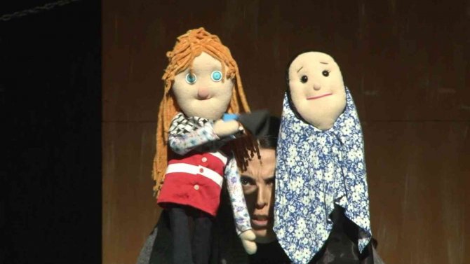 Esenler Belediyesi “Filistin Hakkında Konuşmalıyız” Oyununun Galasına Ev Sahipliği Yaptı